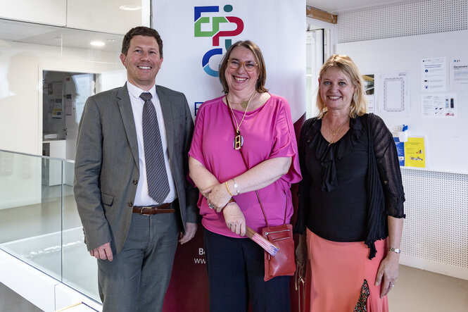 <em>De gauche à droite : Emmanuel Droit, directeur de Sciences Po Strasbourg, Frédérique Berrod, présidente de l'Université de Strasbourg et Birte Wassenberg, vice-présidente Relations internationales de l’Université de Strasbourg.</em>